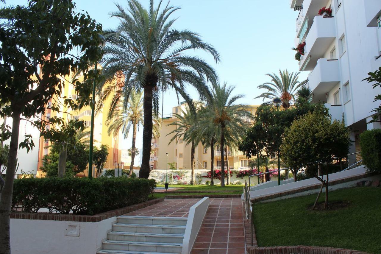 Apartamento Carihuela Beach & Sun Torremolinos Luaran gambar